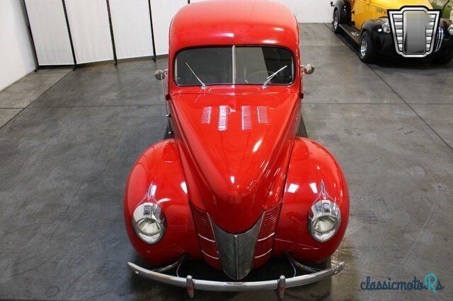 1940' Ford Custom photo #2