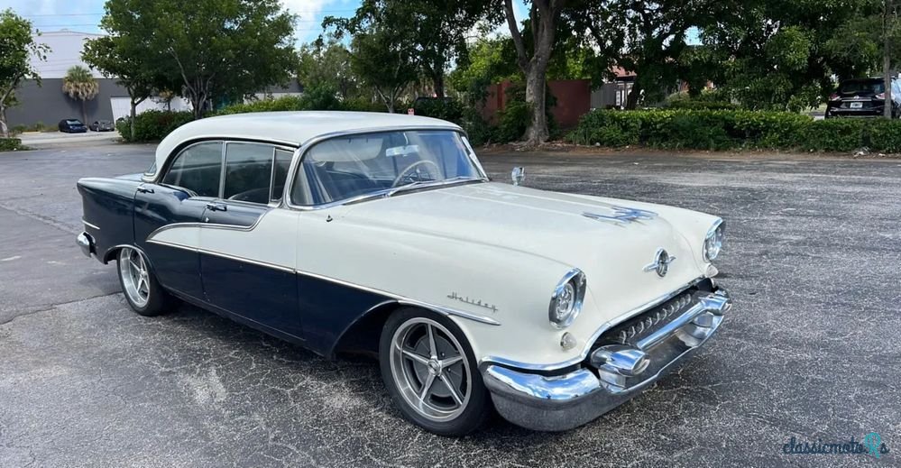 1955' Oldsmobile Delta 88 photo #5