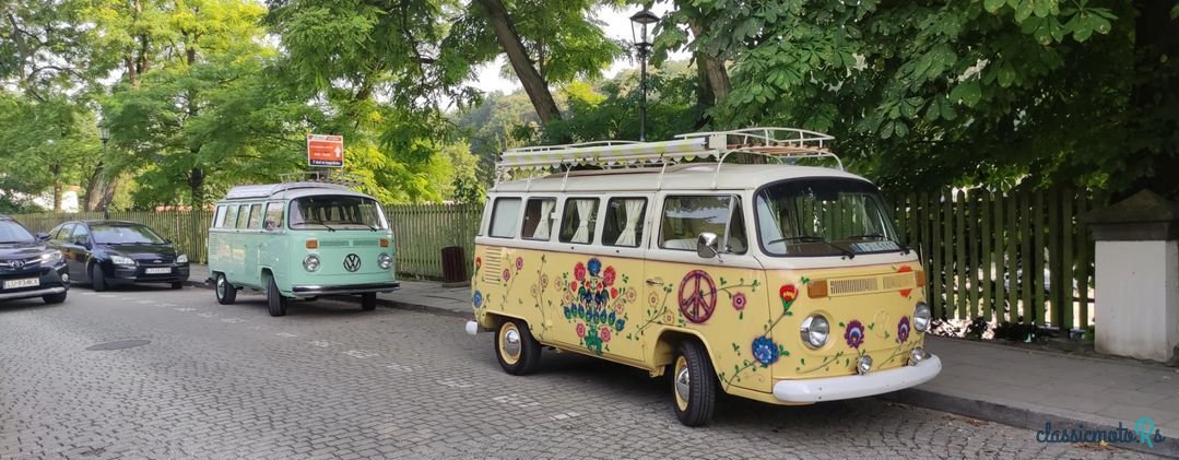 1976' Volkswagen Transporter photo #2