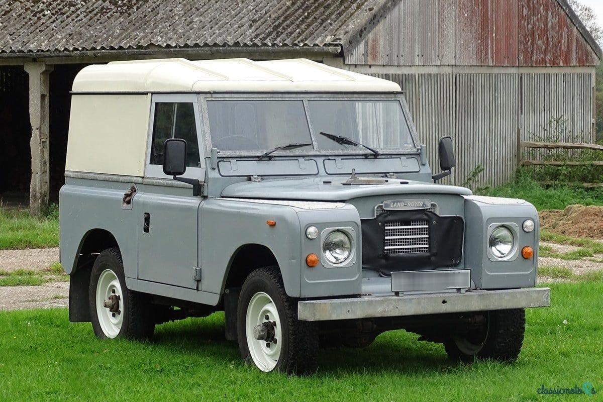 1983' Land Rover Series III photo #1