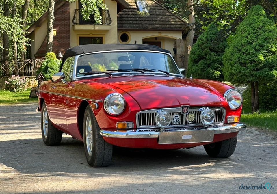 1977' MG MGB photo #1