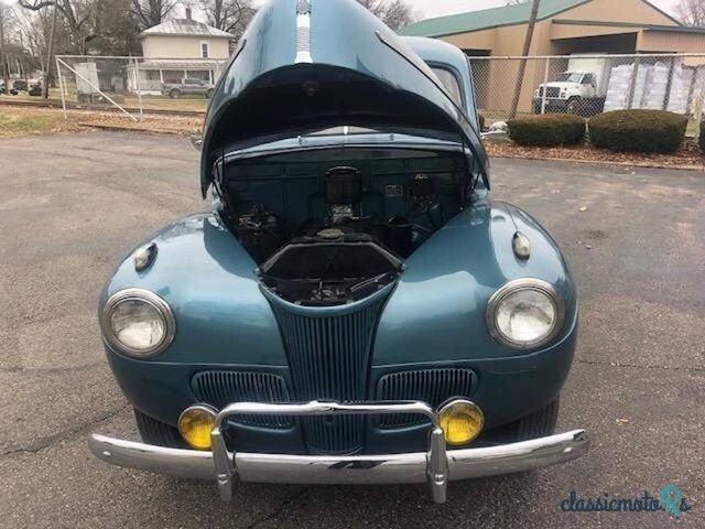 1941' Ford Super Deluxe photo #5