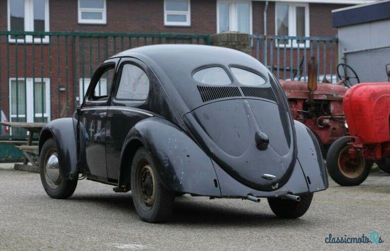 1952' Volkswagen Beetle photo #1