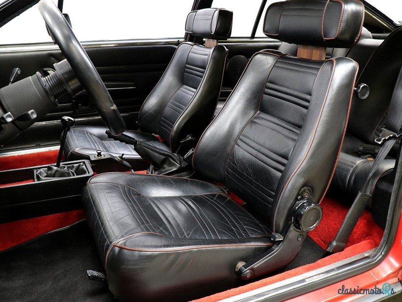 1982' Alfa Romeo GTV-6 photo #3