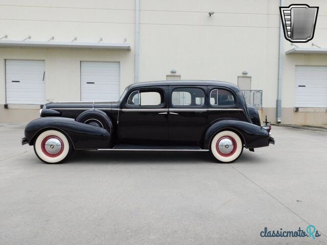 1937' Cadillac Fleetwood photo #5