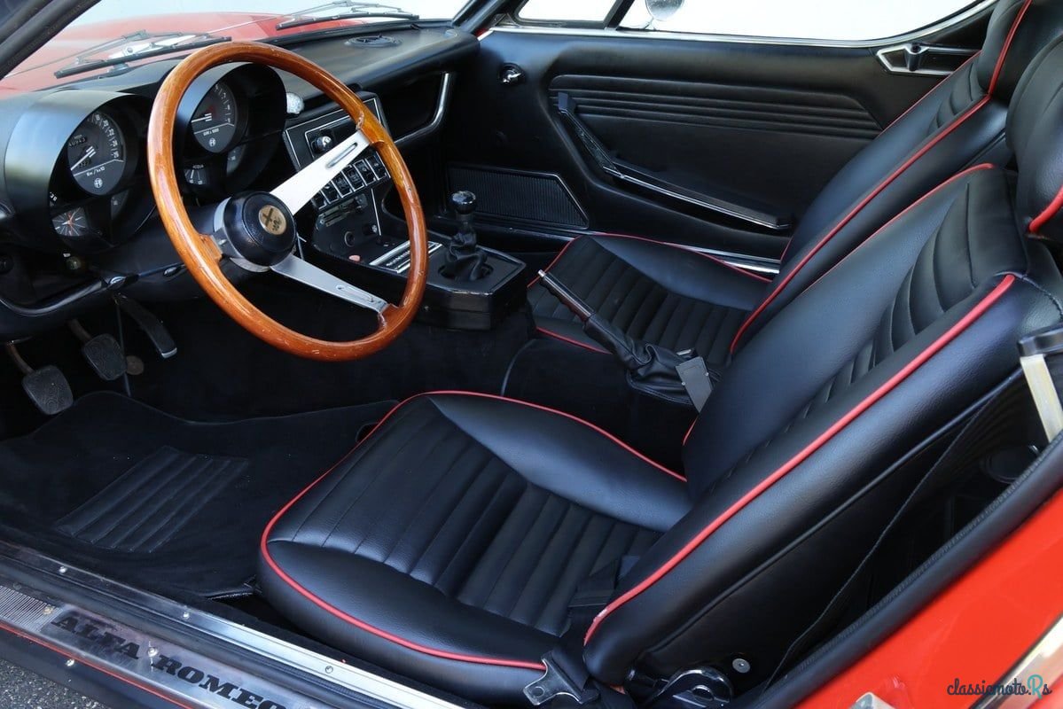 1973' Alfa Romeo Montreal photo #3
