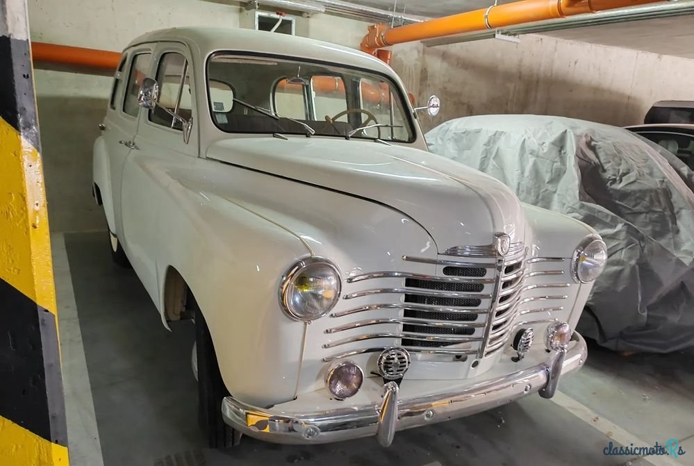 1952' Renault Colorale photo #5