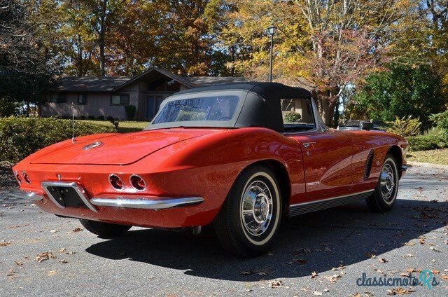 1962' Chevrolet Corvette photo #3
