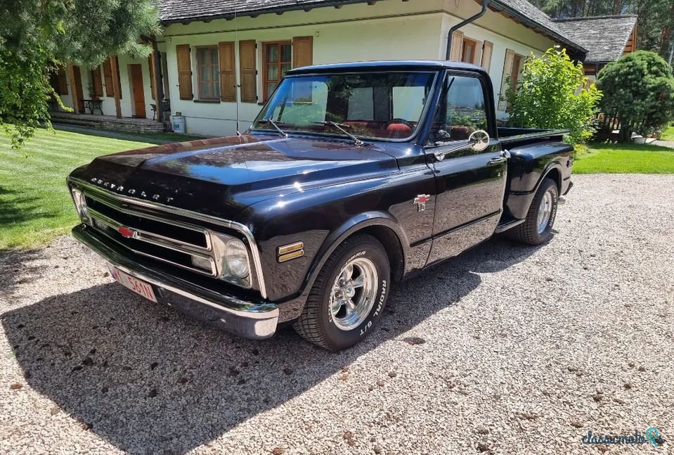 1968' Chevrolet C-10 photo #2