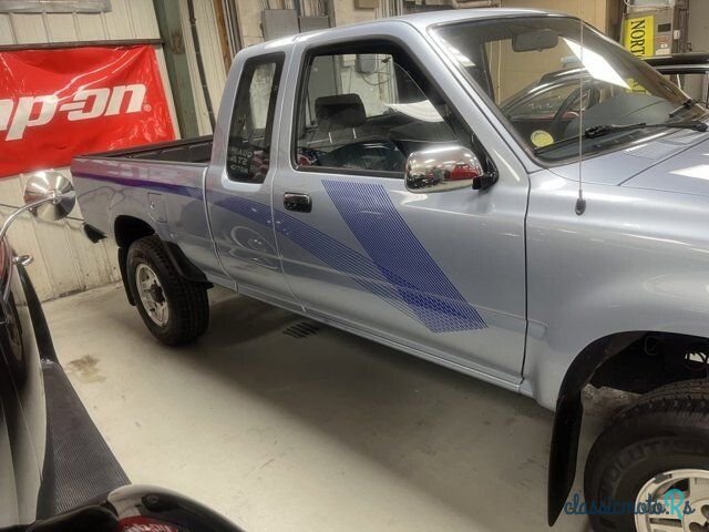 1989' Toyota Pickup photo #3