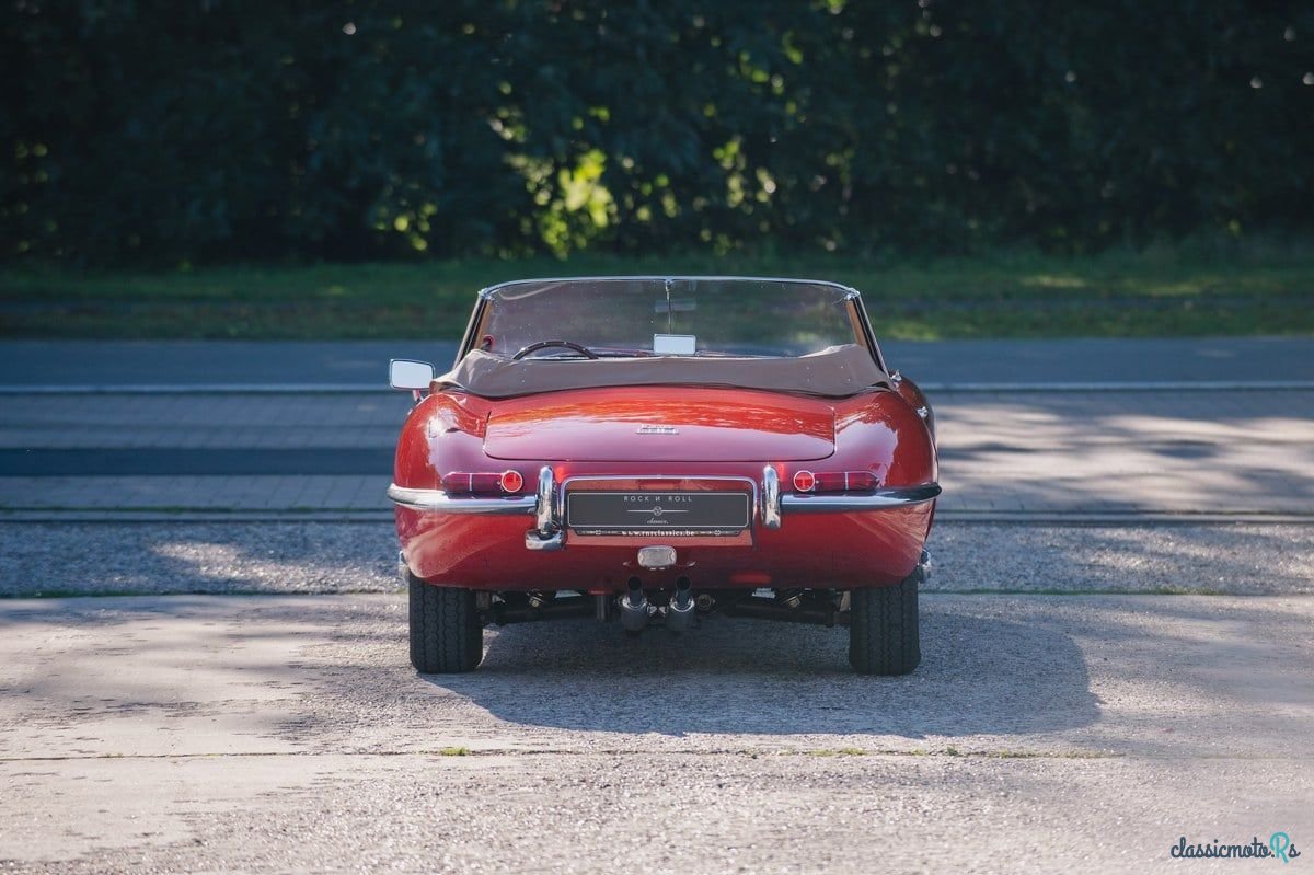 1963' Jaguar E-Type photo #5