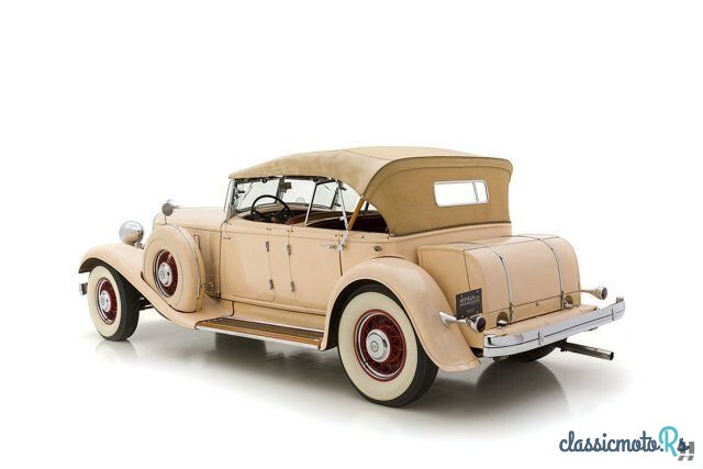 1933' Chrysler Imperial photo #4