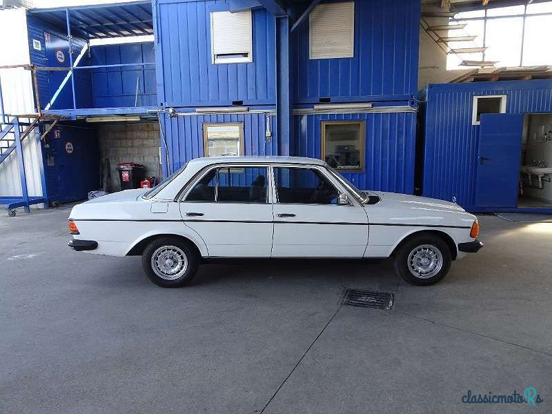 1977' Mercedes-Benz E-Klasse photo #4