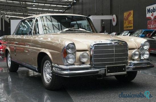 1970' Mercedes-Benz 280 Se 3.5 photo #1