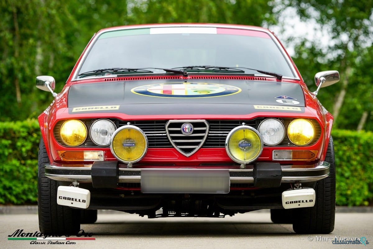 1975' Alfa Romeo Alfetta photo #1