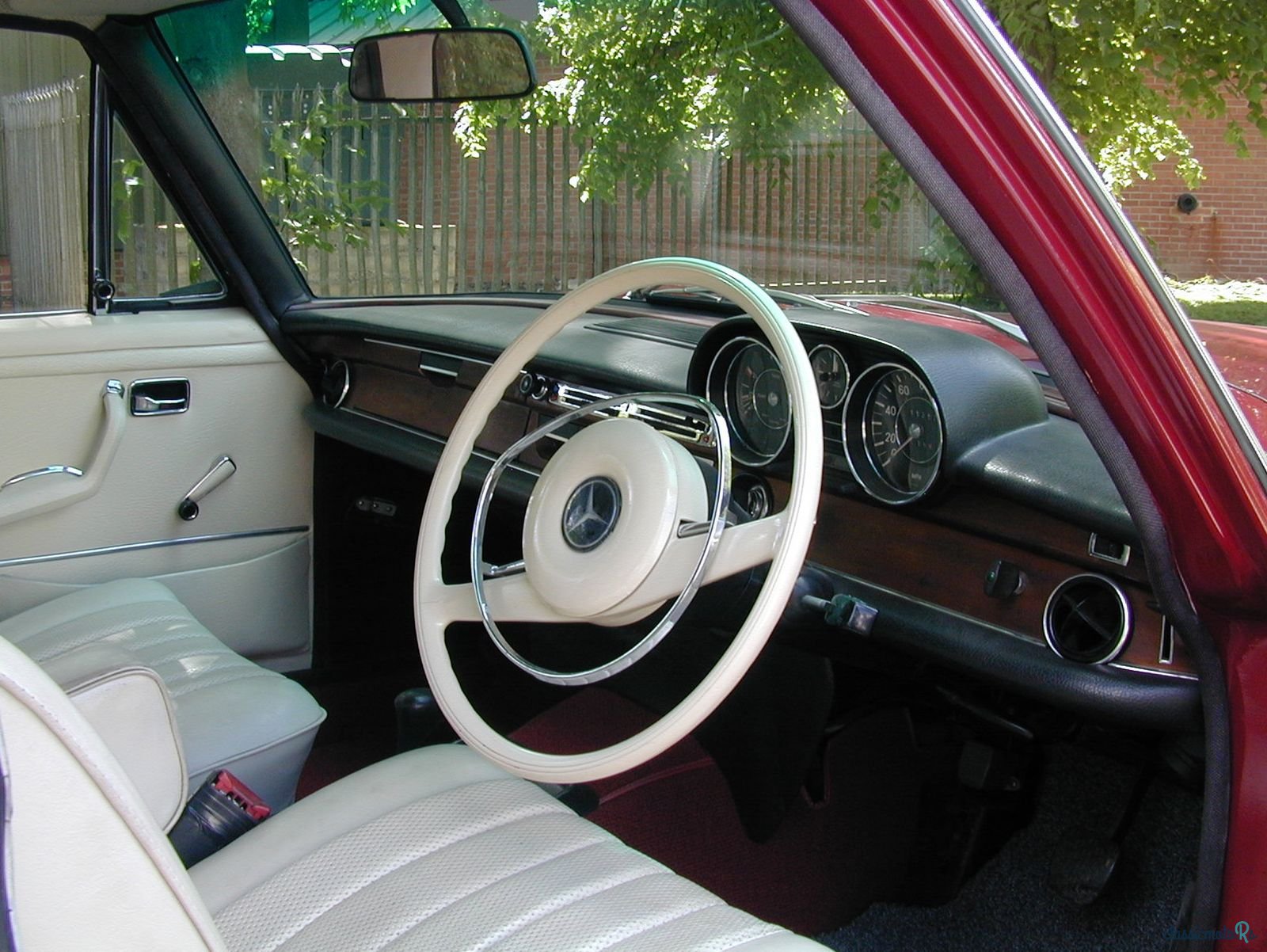 1971' Mercedes-Benz W108 photo #6