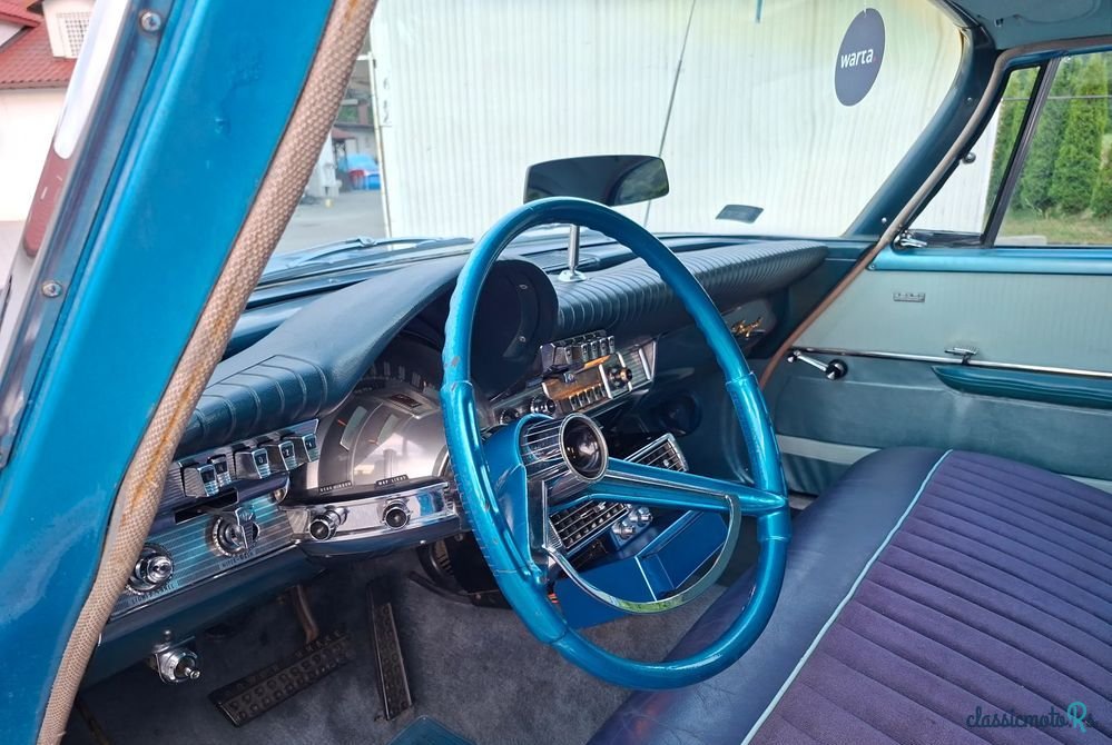 1961' Chrysler Newport photo #4