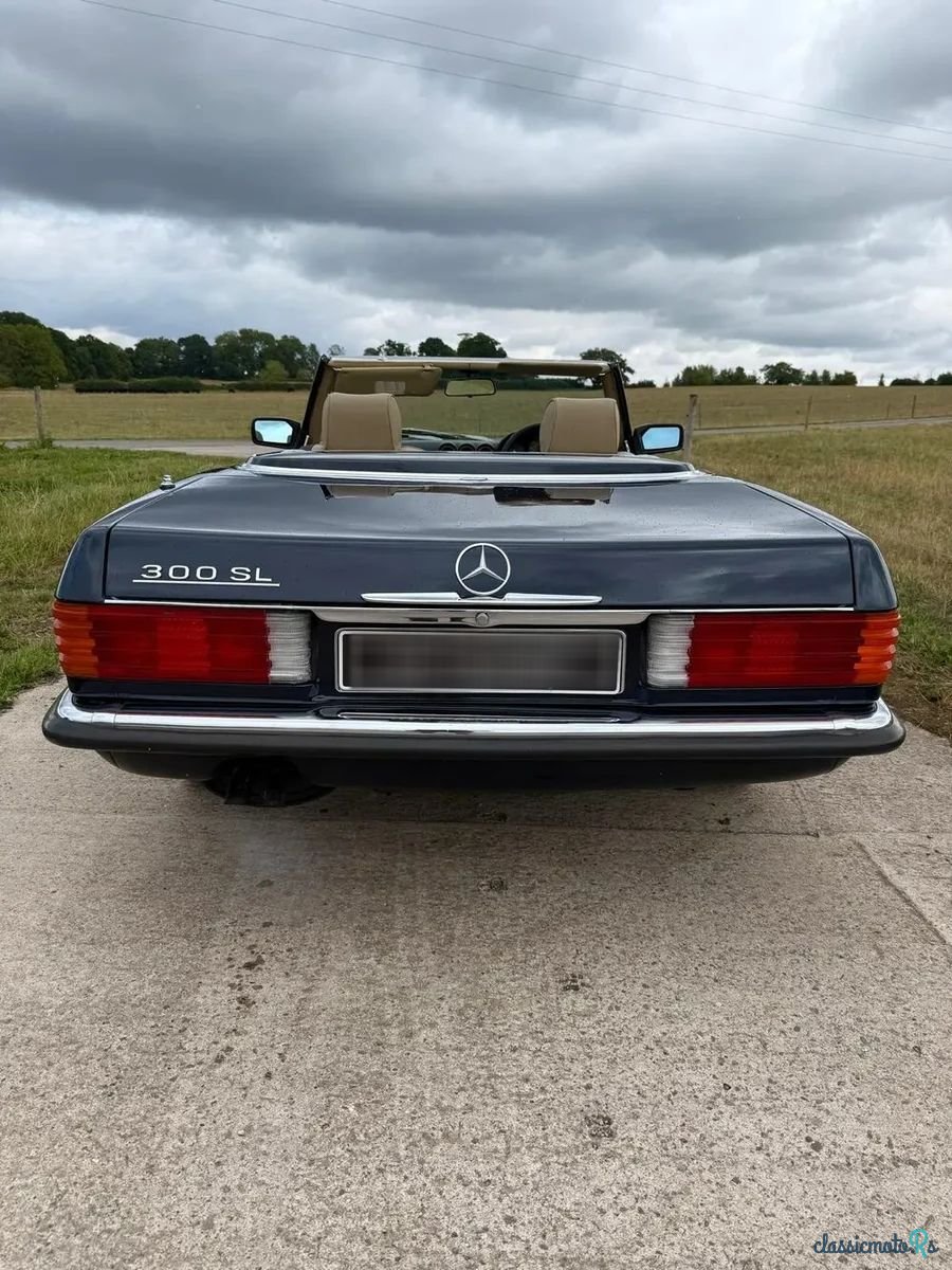 1988' Mercedes-Benz Sl Class photo #4