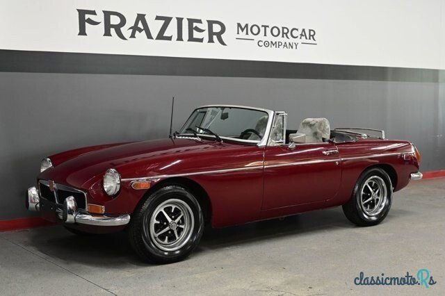 1974' MG MGB photo #3