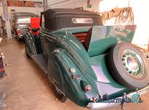 1936' Chrysler Airstream photo #4