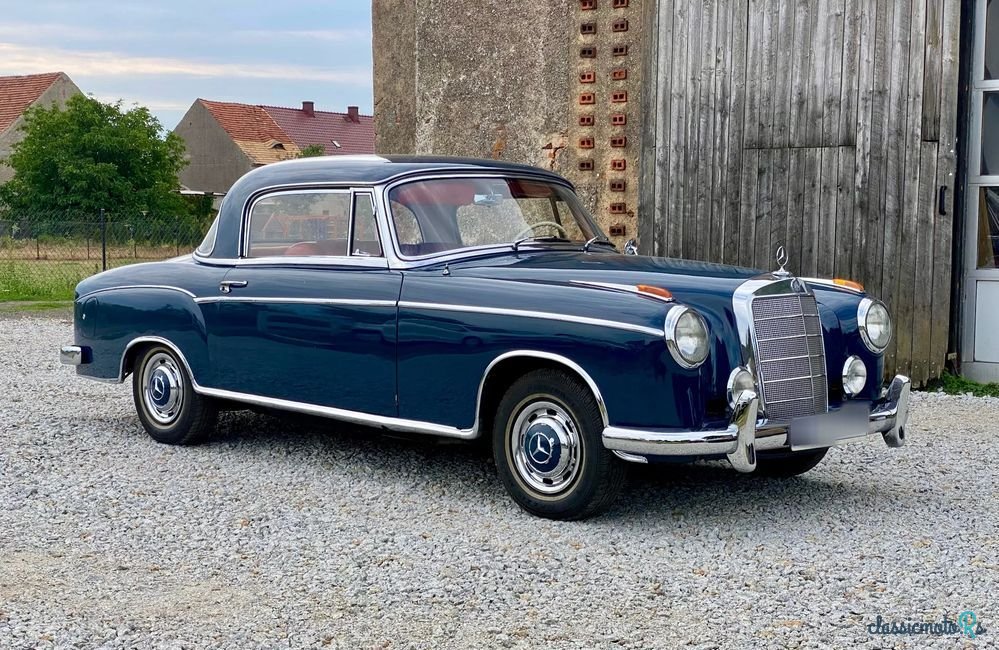 1960' Mercedes-Benz W128 photo #1