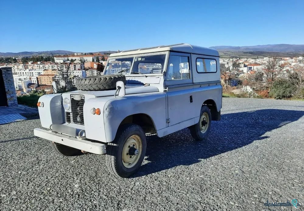 1968' Land Rover Serie II photo #1