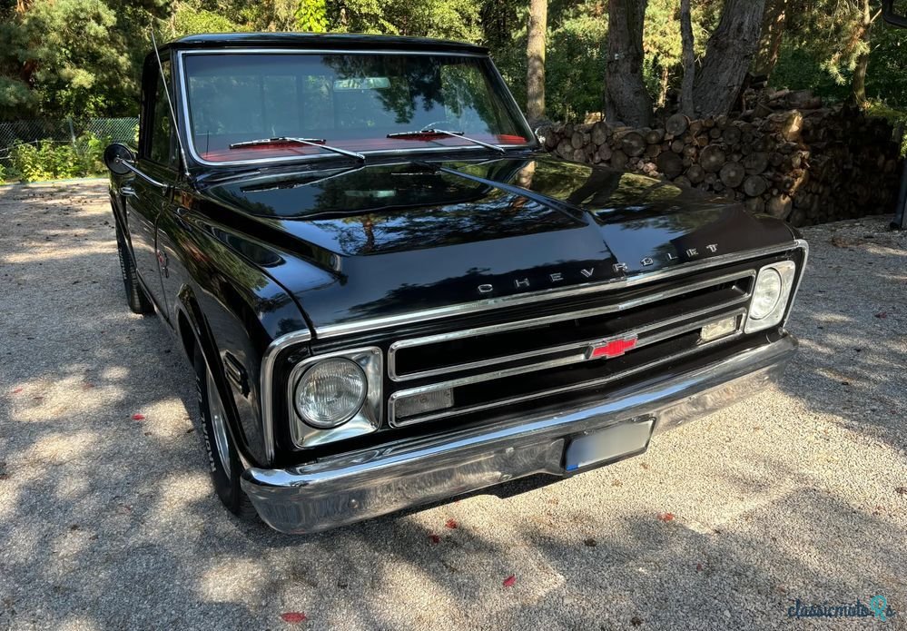 1968' Chevrolet C-10 photo #2