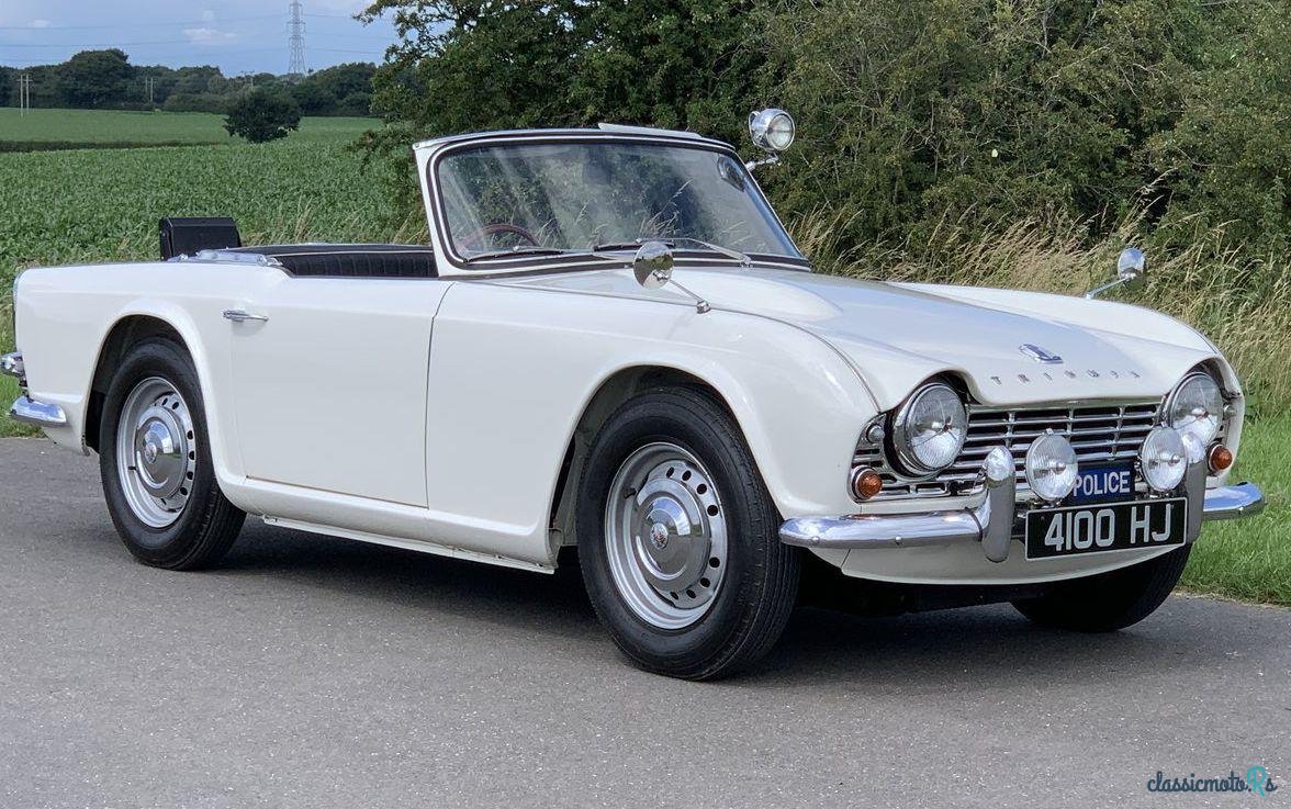1962' Triumph TR4 photo #2