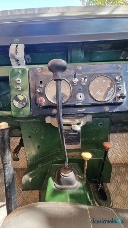 1968' Land Rover Serie II photo #6