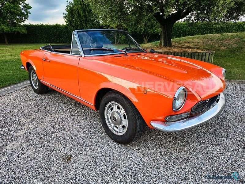1971' Fiat 124 Spider photo #1