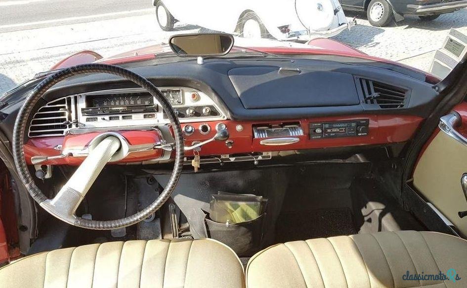 1966' Citroen DS 19 photo #4