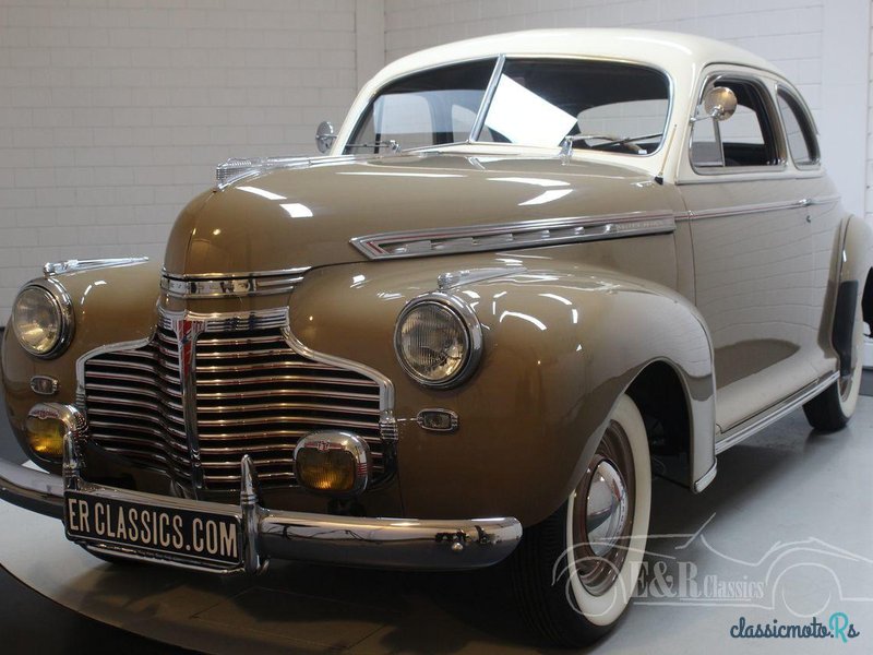 1941' Chevrolet Delux Special De Luxe photo #2