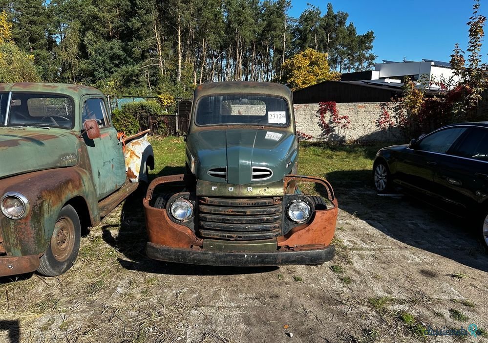 1948' Ford F-1 photo #1