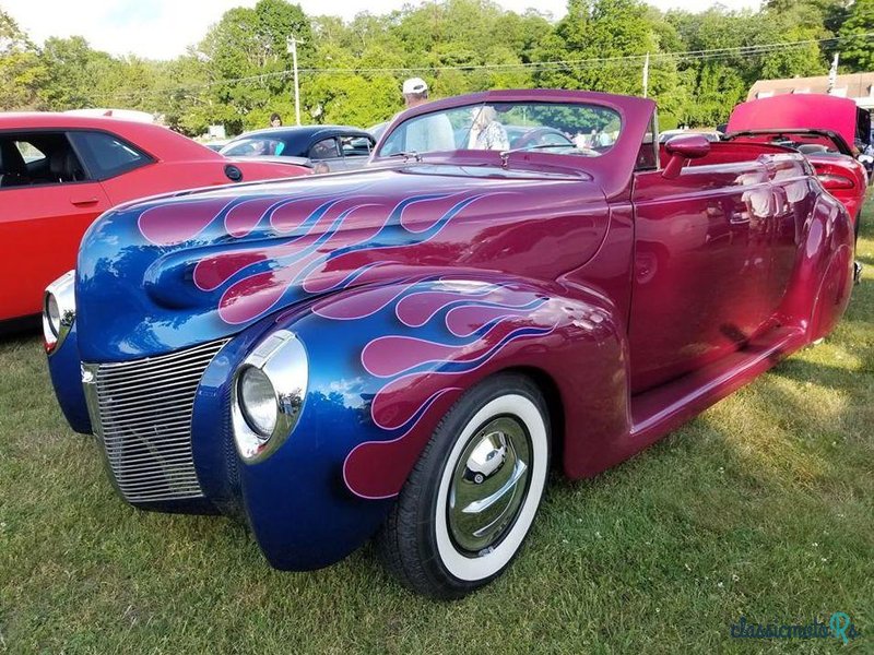 1940' Mercury Eight photo #1