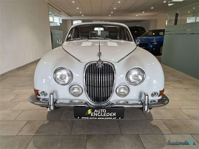 1967' Jaguar MK II photo #4