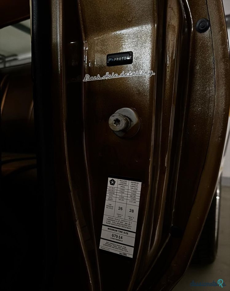 1974' Dodge Charger photo #5