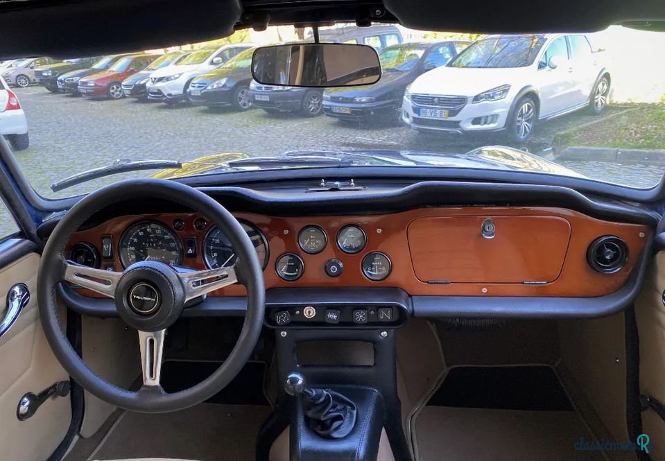 1969' Triumph TR6 photo #4