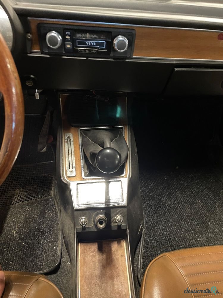 1972' Alfa Romeo GTV photo #3