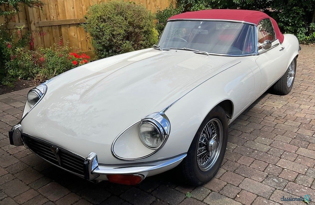 1974' Jaguar E-Type photo #2