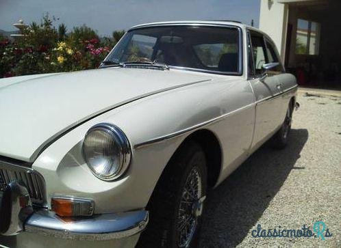 1970' MG Mgb Gt photo #6