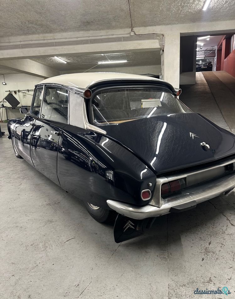 1967' Citroen Id 19 photo #4