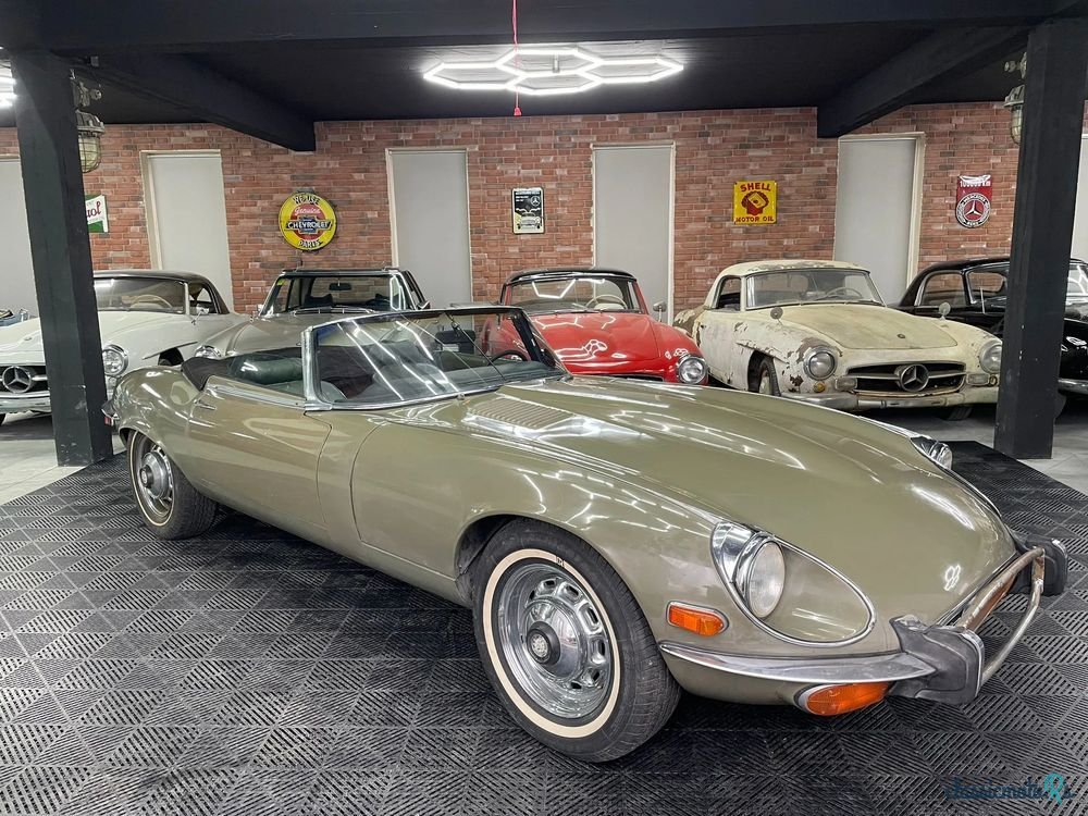 1973' Jaguar E-Type photo #1