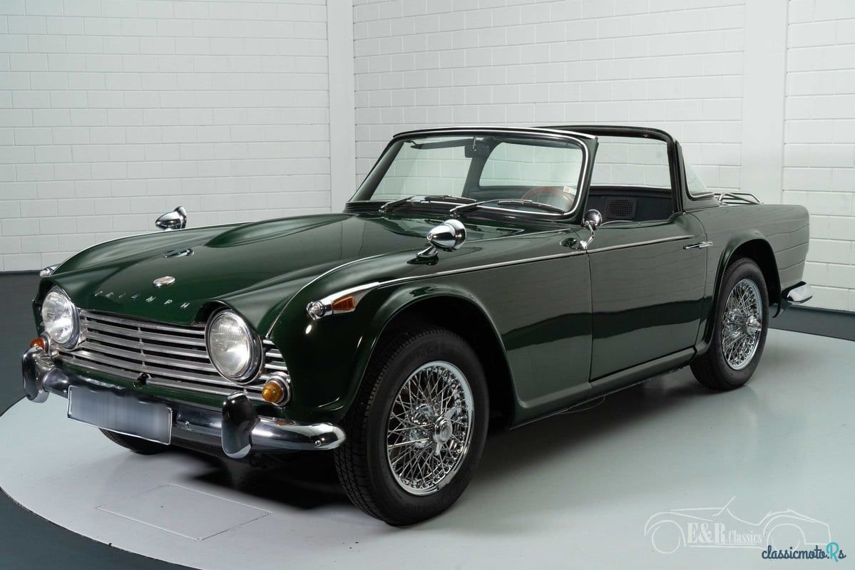 1966' Triumph TR4 photo #3