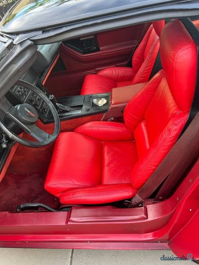1984' Chevrolet Corvette photo #5