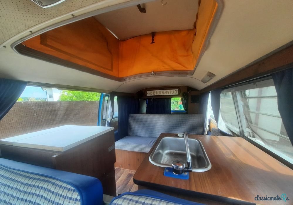 1972' Volkswagen Transporter photo #4