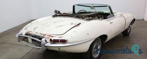 1966' Jaguar E Type Roadster photo #5