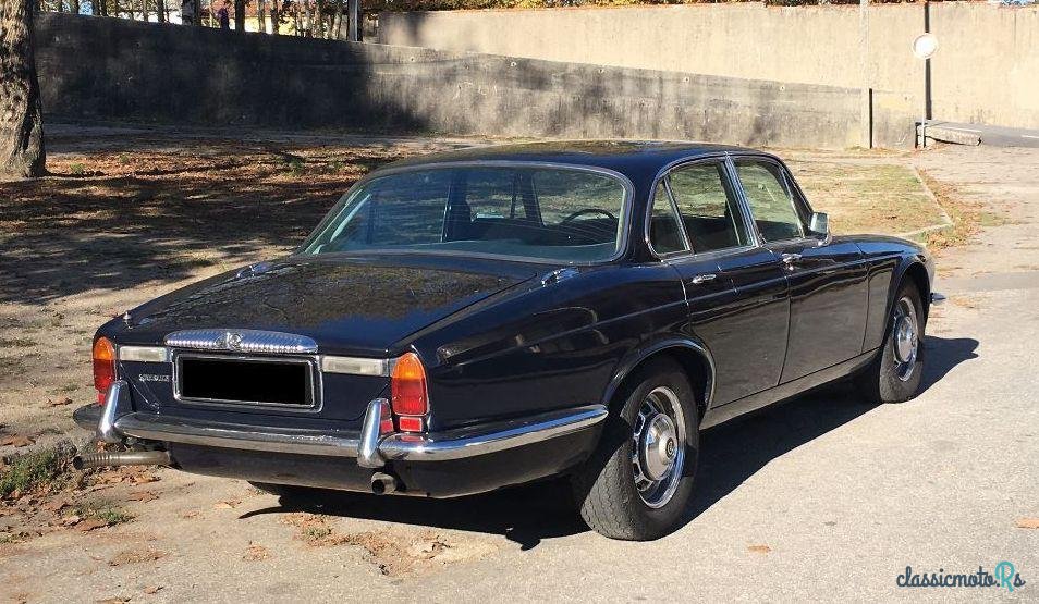 1975' Jaguar Daimler Sovereign 4.2 photo #1