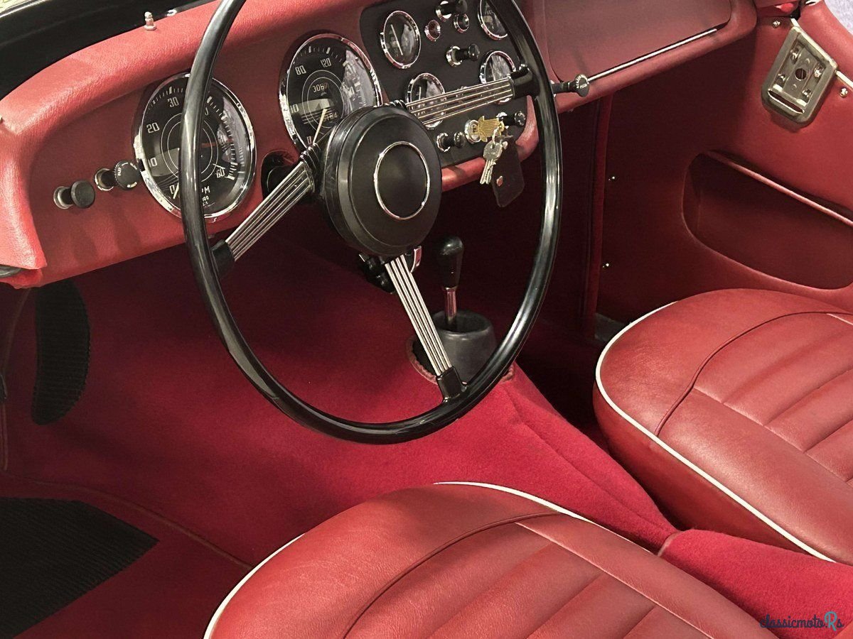 1962' Triumph TR3 photo #6