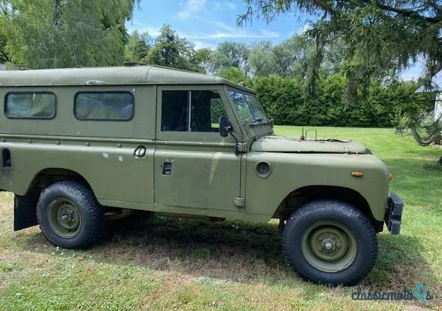 1974' Land Rover Defender photo #3