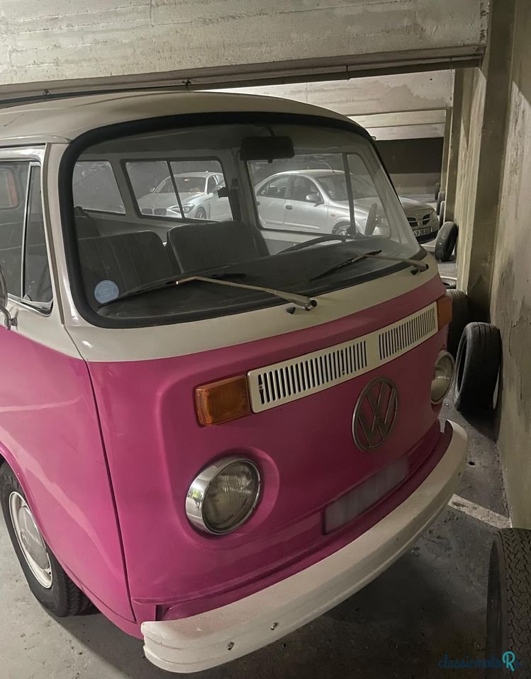 1972' Volkswagen Type 2 photo #1